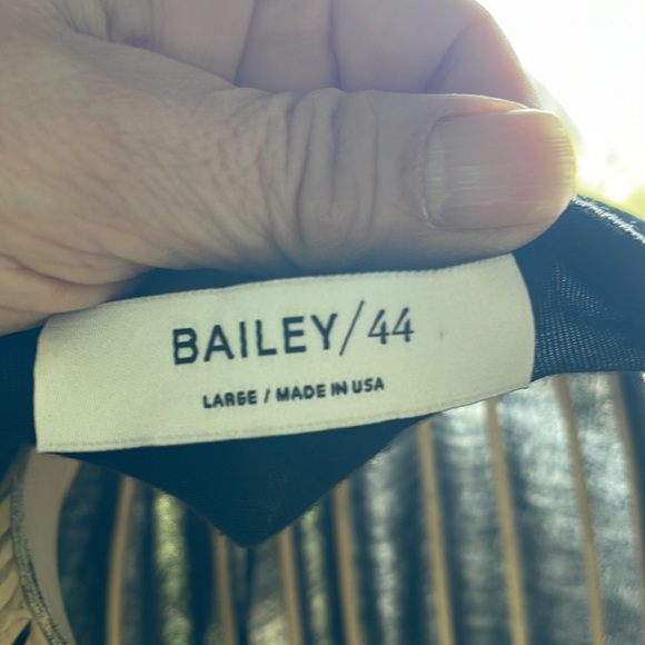 Bailey/44 - Picture 6 of 6